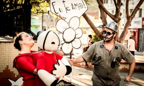 A-Menina-da-CabeC3A7a-de-Bola-2