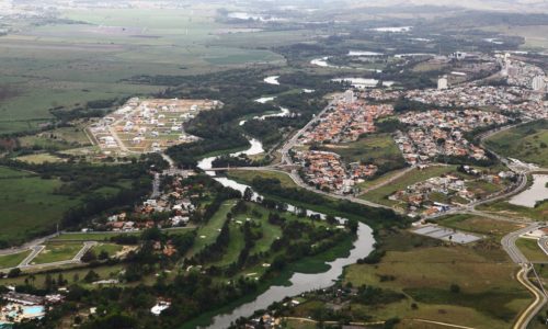 Paisagem-do-Vale-do-ParaC3ADba-1