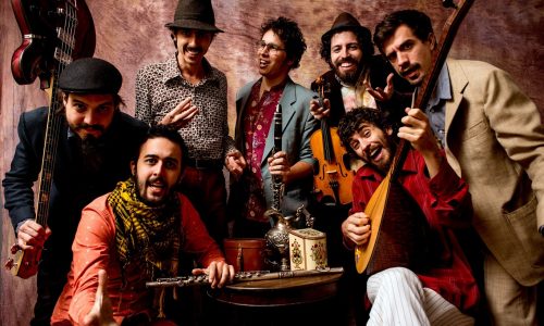 Sesc-Grand-Bazaar-CrC3A9d.-Jonas-Tucci