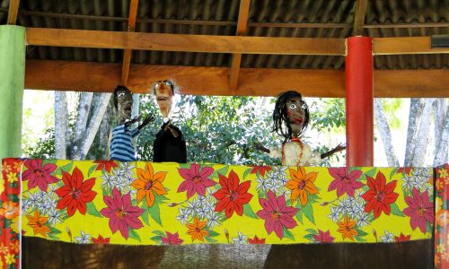 Solteira-Sim-Sozinha-Nunca-1